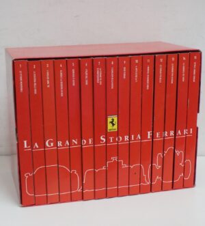 La Grande Storia della Ferrari. Raccolta Completa con n. 15 DVD in Italiano con Cofanetto. Versione da edicola