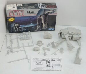 Star Wars Return of the Jedi AT-AT Modellino da Costruire MPC ERTL - INCOMPLETO