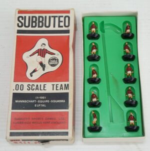 Subbuteo Table Soccer Team MILAN .00 Scale Team. Vintage - INCOMPLETO
