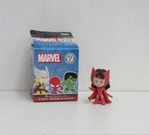 Funko Mystery Minis: Marvel SCARLET WITCH Vinyl Bobble-Head Action Figure. Funko