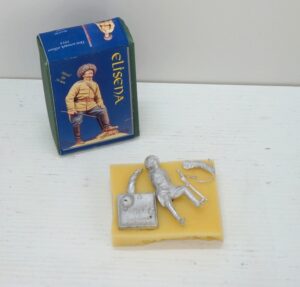 Elisena Miniatures: Don Cossack Officer 1914 art. 10207. Miniatura da Dipingere