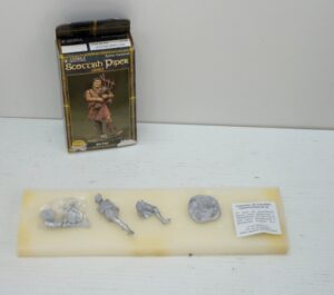 Andrea Miniatures: Scottish Piper (1690) Series General SG-F82. Miniatura da Dipingere