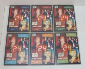 24 Kiefer Sutherland – Stagione 1 Completa (Episodi 1-24) (6 DVD) Versione da edicola – DVD in Italiano