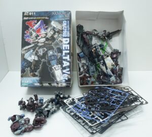 INCOMPLETO Armored Core - Main Core Type CREST DELTA Ver. Cr-C75U2