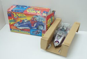 X - Men Magneto Magnetron - Action Figure