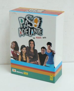 Paso adelante. Stagione 1. Episodi 1-13. Cofanetto con n. 7 DVD in Italiano