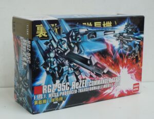 RGZ-95C ReZel Commander Type. Action Figure Scala 1/144 da Montare. Daban Model