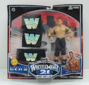 WWF John Cena con Polsini + Fascia. Authentic WW Wrestle Mania 2005. Action Figure Giochi Preziosi