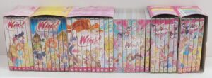 Winx Club Stagioni 1-6 NON COMPLETE (manca solo un DVD, il n. 44). Episodi 1-152. Con n. 43 DVD in Italiano. Versione da edicola
