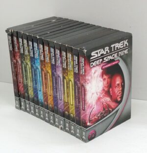 Star Trek Deep Space Nine - Stagioni Complete 1-7 (48 DVD) con Cofanetti - DVD in Italiano