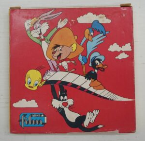 Cartoni Animati: Silvestro e la gabbia volante. Super 8 B/N Sonoro. Mini Film Warner Bros