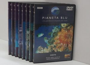 Pianeta Blu Una Grande Enciclopedia del Mare. Completa con n. 8 DVD con Cofanetto. Versione da edicola