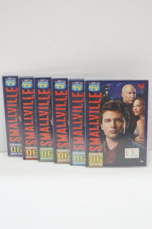 Smallville - Stagione 6 Completa (Episodi 1-22) (6 DVD) Versione da edicola - DVD in Italiano