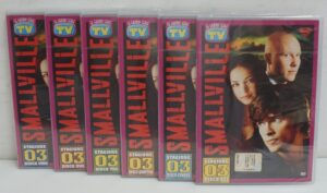 Smallville - Stagione 3 Completa (Episodi 1-22) (6 DVD) Versione da edicola - DVD in Italiano