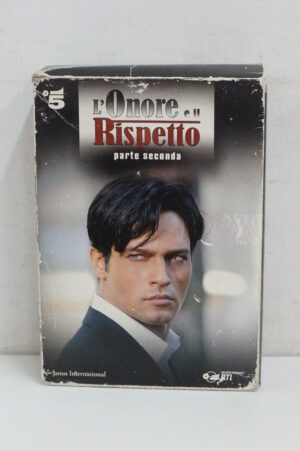 L'onore e il rispetto Parte Seconda - Stagione 2 Completa (3 DVD) (Episodi 1-6) con Cofanetto - Versione da edicola - DVD in Italiano