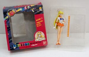 Sailor Venus - Sailor Moon Excellent Petit Soldiers. NON COMPLETO!!! Action Figure cm 12. Bandai
