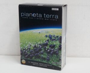 Pianeta Terra. Il Grande spettacolo della Natura (4 DVD) con Cofanetto. DVD in Italiano