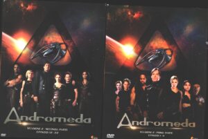 Andromeda. Stagione 2 Completa. Parte Prima e Seconda. Episodi 1-22 con n. 8 DVD in Italiano con Cofanetti DVD