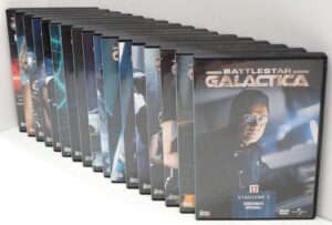 Battlestar Galactica - Stagioni 1-3 Complete + La Miniserie (17 DVD) Versione da edicola - DVD Italiano