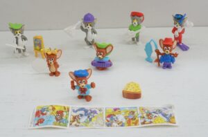 Kinder Sorpresa: Tom & Jerry n. 8 sorpresine con Scatola. Collezione anno 1999 COMPLETA. Ferrero