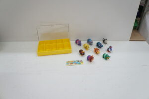 Kinder Sorpresa: Svitarelli animali n. 12 sorpresine con Scatola. Composizione come da foto. Collezione anno 1993. Ferrero