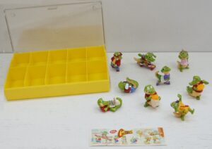 Kinder Sorpresa: Coccobulli n. 9 sorpresine con Scatola. Composizione come da foto. Collezione anno 1993. Ferrero