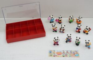 Kinder Sorpresa: Panda Party n. 12 sorpresine con Scatola. Collezione anno 1994 COMPLETA. Ferrero