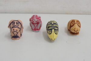 Kinder Sorpresa: Totem due Facce n. 4 sorpresine come da foto. Collezione anno 2000 NON COMPLETA. Ferrero