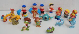 Kinder Sorpresa: Lotto n. 20 sorpresine (Tipo 3). Composizione come da foto. Ferrero