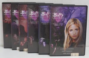 Buffy l'Ammazzavampiri. Quarta Stagione 4 Completa. (Episodi da 1-22) n. 6 DVD in Italiano. Versione da edicola