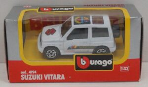 Suzuki Vitara Bianca cod. 4194. Modellino Auto Die Cast Scala 1:43. Burago
