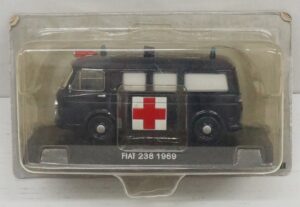 Carabinieri Fiat 238 – 1969. Modellino Die Cast Scala 1:43. De Agostini