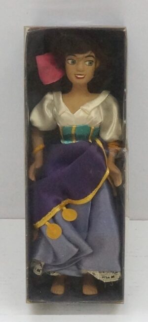 Walt Disney: Esmeralda (Il Gobbo di Notre Dame). Bambola Ceramica cm 16. De Agostini