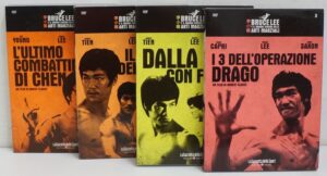 Bruce Lee. Lotto di 4 film con n. 4 DVD in Italiano con Slipcase. Versione da edicola (Dalla Cina con Furore, Il furore della Cina colpisce ancora, I 3 dell'operazione drago, L'ultimo combattimento di Chen)