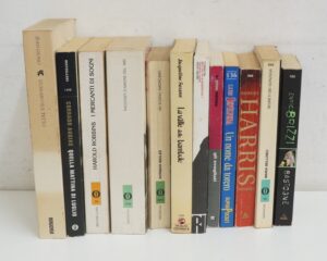 Lotto n. 12 Libri Romanzi Contemporanei di Autori Vari - Lotto come da immagine