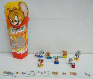 Kinder Sorpresa: Tom & Jerry n. 7 sorpresine con Scatola. Collezione anno 2005 NON COMPLETA. Ferrero