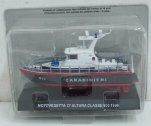 Carabinieri Motovedetta d'Altura Classe 800 - 1998. Modellino Die Cast Scala 1:43. De Agostini