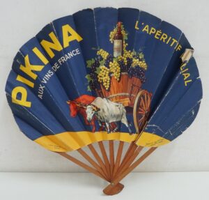 Ventaglio pubblicitario in carta Pikina - Amer Picon Aperitivo Francese - Vintage anni '30 - Le Marque Centenaire