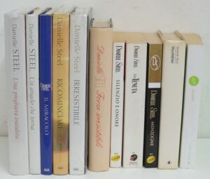 Lotto n. 11 Libri di Danielle Steel - Romanzi Contemporanei - Lotto come da immagine