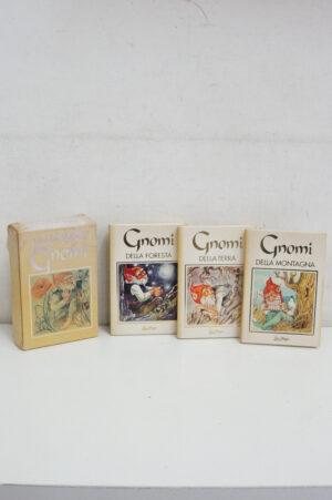 Un mondo di gnomi di Luca Malavasi - Illustr. di Battistelli - NO POSTER ed. La Spiga Meravigli