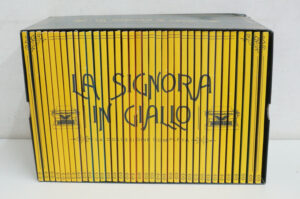 La Signora in giallo - Serie Completa 12 Stagioni (72 DVD, 36 Custodie) (267 Episodi) con Cofanetto - Versione da edicola - DVD in Italiano