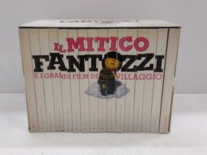Il mitico Fantozzi e i grandi film di Paolo Villaggio - (16 DVD) Raccolta Completa con Cofanetto - Versione da edicola - DVD in Italiano