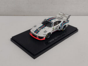 Porsche 935 #40 Le Mans 1976 Martini Racing 1:43 Ebbro 43970 Model car