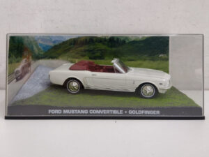 Ford Mustang Convertible - 007 Goldfinger 1:43 Modellino Model car Die Cast - James Bond