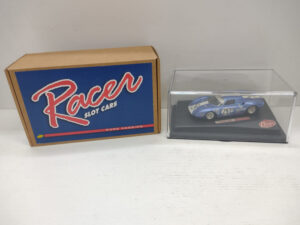 Racer Slot Cars RCR34 Ferrari 250LM Sebring 12h 1965 1:32 Mecom Racing Team #29 Donohue/Hansgen Modellino Model car