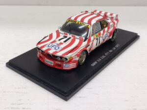 BMW 3.0 CSL Spark S1573 8th 24h Le Mans 1977 1:43 Luigi Racing #71 Dieudonne/Dini/Xhenceval Modellino Model car Bianco Rosso