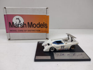 Autocast Ti-22 Marsh Models TI22 LE21 Riverside 1969 1:43 #22 Oliver - Signed by Peter Bryant Modellino Model car Bianco
