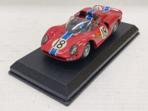 Ferrari 365 P2 Best Model 9021 24h Le Mans 1965 1:43 #18 Rodriguez/Vaccarella Modellino Model car Rosso