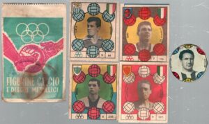 Figurine Calcio e dischi metallici - Bustina di figurine ed. V.A.V. Campionato 1959/60 (Janich De Robertis Secchi Soncini)