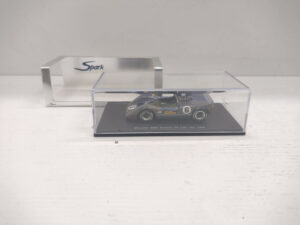 McLaren M6B Sunoco Spark S1111 Can Am 1968 1:43 #6 Donohue Modellino Model car Blu Arancione